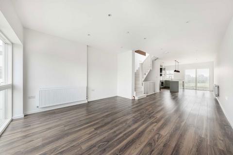 3 bedroom house to rent, Elm Grove, London SW19