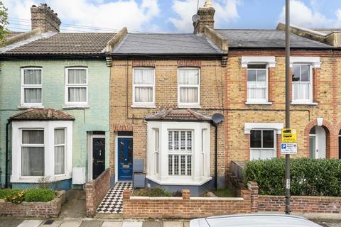 2 bedroom flat for sale, Milton Road, London SW19