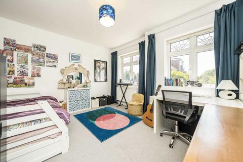 44 Homestall Road, London, SE22 0SB