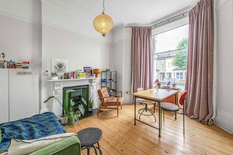 1 bedroom flat for sale, Rosendale Road, London SE21