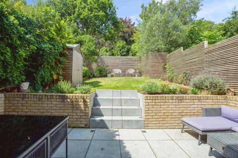 79a Underhill Road, London, SE22 0QR