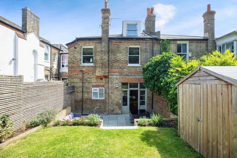 79a Underhill Road, London, SE22 0QR