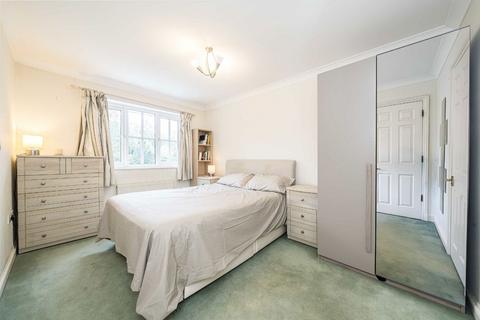 4 bedroom semi-detached house for sale, Melford Road, London SE22