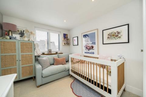 2 bedroom flat for sale, Oakhurst Grove, London SE22