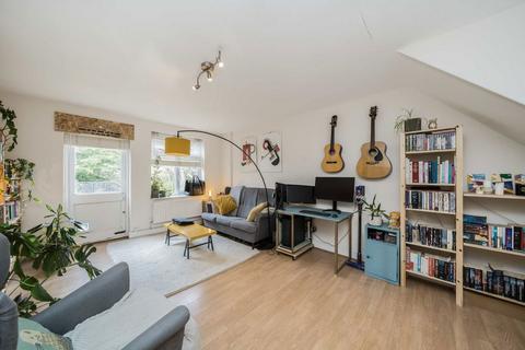 2 bedroom house for sale, Rycott Path, London SE22