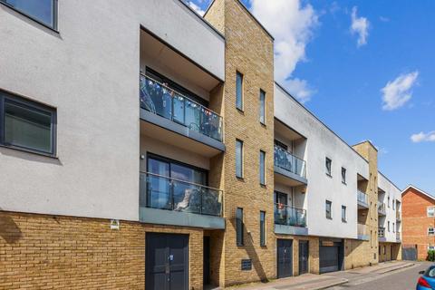 1 bedroom flat for sale, Grove Vale, London SE22