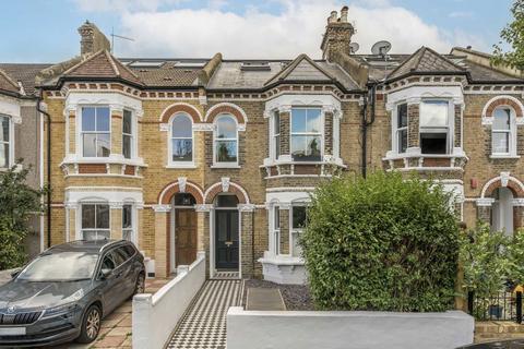 3 bedroom flat for sale, Friern Road, London SE22