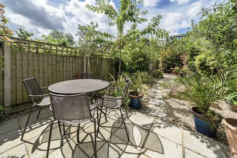 189a Friern Road, London, SE22 0BD