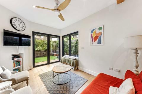 49 Whateley Road, London, SE22 9DE