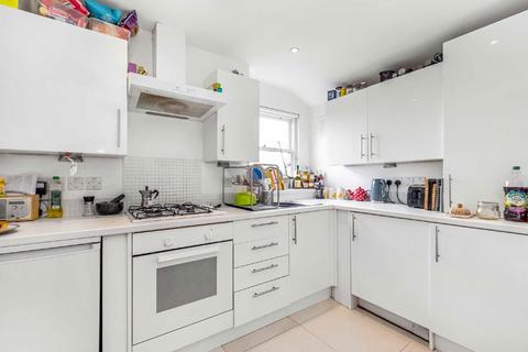 1 bedroom flat to rent, Chadwick Road, London SE15