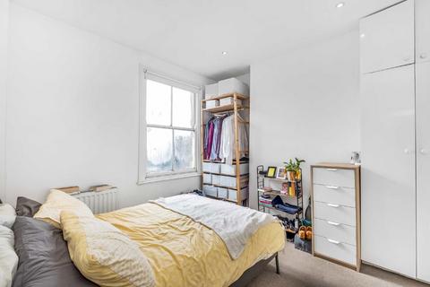 1 bedroom flat to rent, Chadwick Road, London SE15