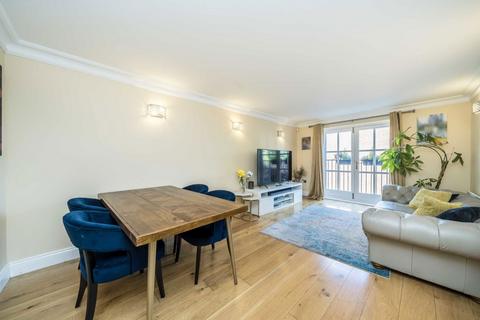 2 bedroom flat for sale, Lordship Lane, London SE22