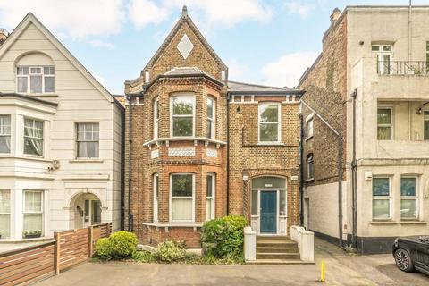 1 bedroom flat for sale, Lordship Lane, London SE22