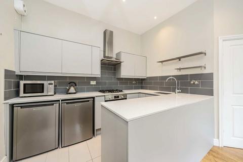 1 bedroom flat for sale, Lordship Lane, London SE22