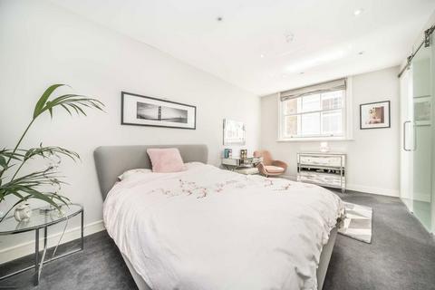 3 bedroom terraced house for sale, Sylvester Road, London E8