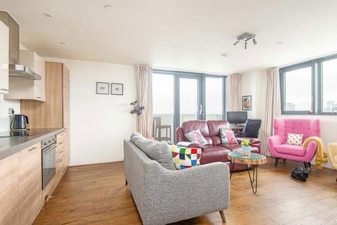 2 bedroom flat for sale, Homerton Road, London E9