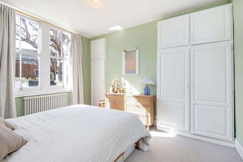 2 bedroom flat for sale, Durlston Road, London E5