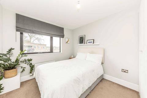 1 bedroom flat for sale, Shacklewell Road, London N16