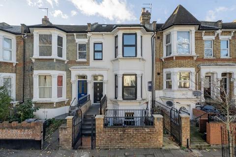 1 bedroom flat for sale, Kyverdale Road, London N16