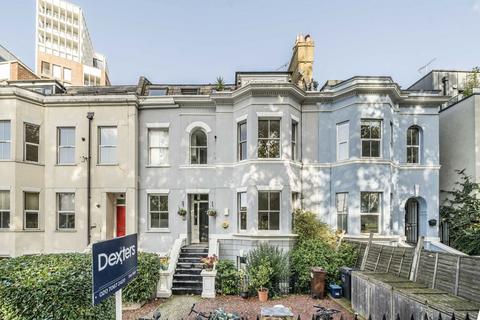 1 bedroom flat for sale, Downs Road, London E5