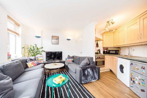 1 bedroom flat for sale, Stoke Newington High Street, London N16