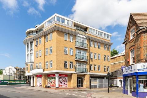 1 bedroom flat for sale, Stoke Newington High Street, London N16