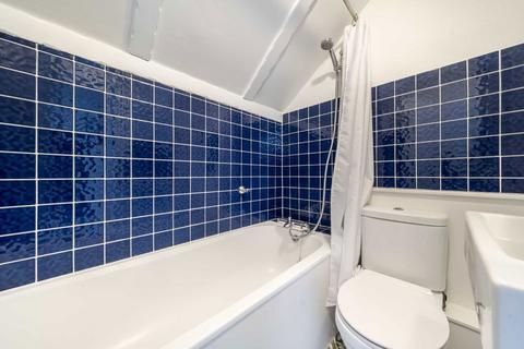 Flat A, 180 Lower Clapton Road, London, E5 0QA