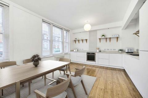 3 bedroom flat for sale, Chatsworth Road, London E5