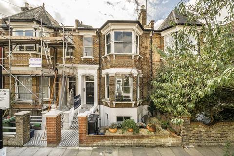 2 bedroom flat for sale, Ickburgh Road, London E5