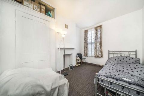 195 Homerton High Street, London, E9 6BB