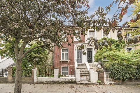 5 bedroom terraced house for sale, Cecilia Road, London E8