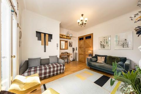 2 bedroom flat for sale, Evering Road, London E5