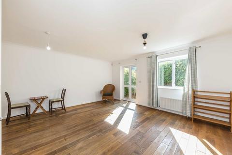 3 bedroom house for sale, Speechly Mews, London E8