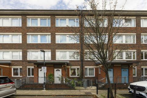 2 bedroom flat for sale, Tolsford Road, London E5