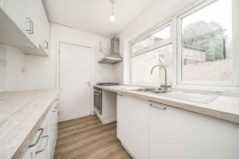 3 bedroom semi-detached house for sale, Ferncliff Road, London E8