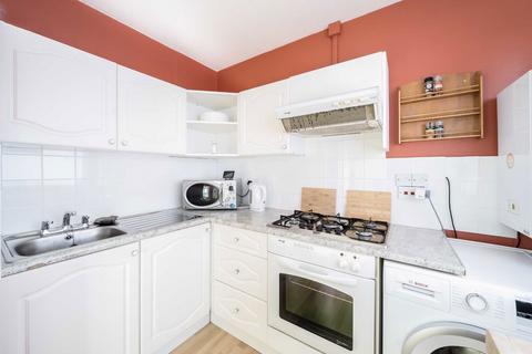 1 bedroom flat for sale, Daubeney Road, London E5