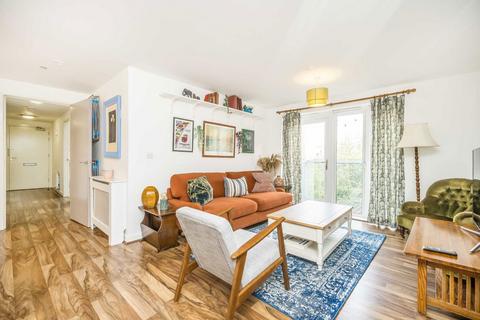 2 bedroom flat for sale, Dunn Street, London E8