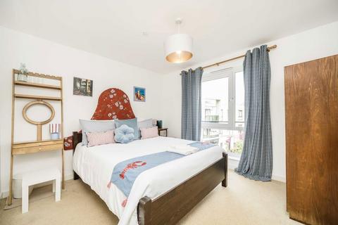 2 bedroom flat for sale, Dunn Street, London E8