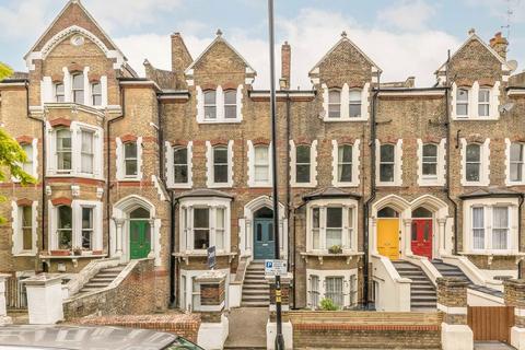 2 bedroom flat for sale, St. Mark's Rise, London E8