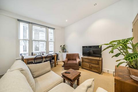 2 bedroom flat for sale, Mare Street, London E8