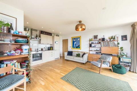 2 bedroom flat for sale, Homerton Road, London E9