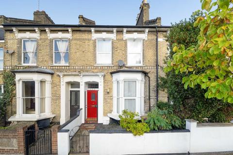 3 bedroom house for sale, Walsingham Road, London E5