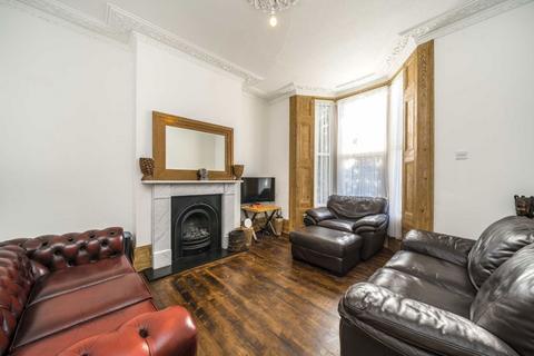 3 bedroom house for sale, Walsingham Road, London E5