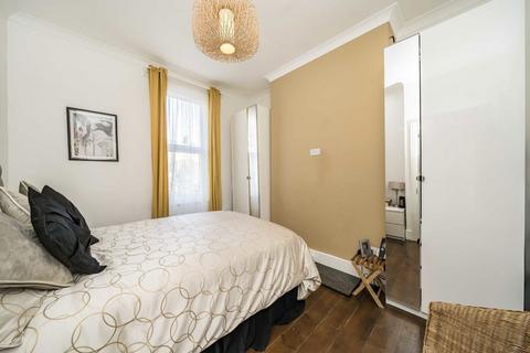 3 bedroom house for sale, Walsingham Road, London E5