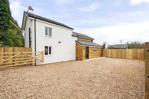 3 bedroom semi-detached house for sale, Winchester Road, Botley, Southampton, Hampshire, SO32