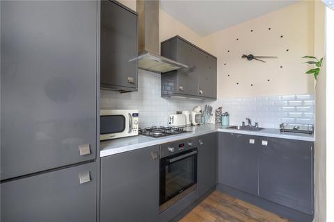 1 bedroom apartment to rent, Mackenzie Road, London, N7