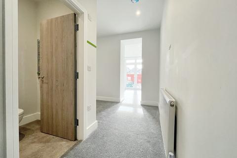 2 bedroom flat for sale, Southbourne