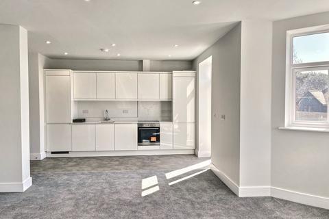 3 bedroom flat for sale, Southbourne