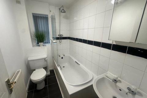 2 bedroom terraced house to rent, Hamar Way, Birmingham, B37