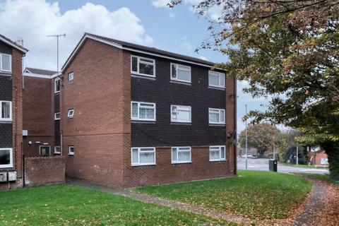 3 bedroom flat for sale, Austin Road, Charford, Bromsgrove, B60 3PB